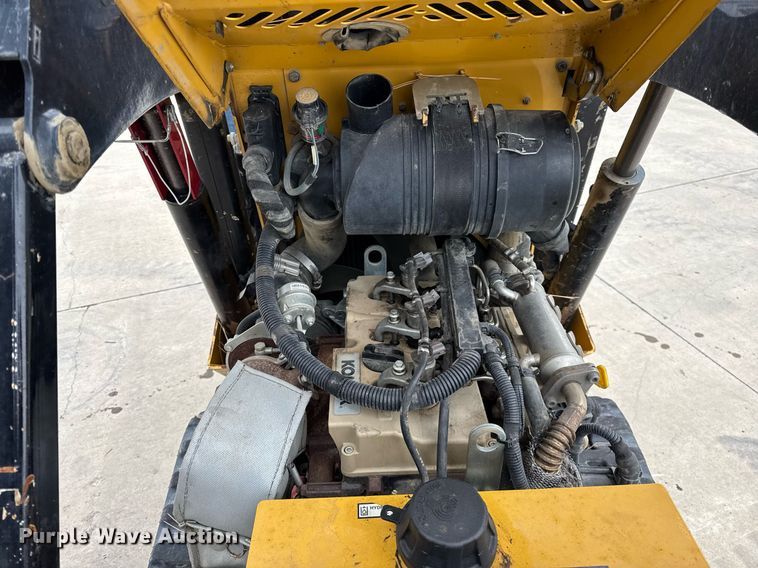 image for item DU3350 2017 Vermeer CTX100 compact utility loader