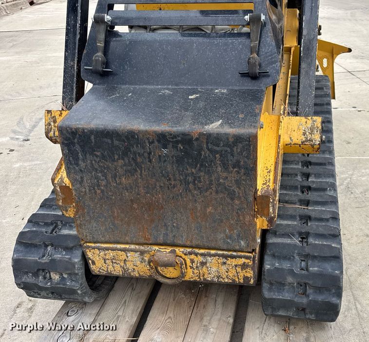 image for item DU3350 2017 Vermeer CTX100 compact utility loader