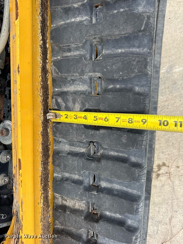 image for item DU3350 2017 Vermeer CTX100 compact utility loader