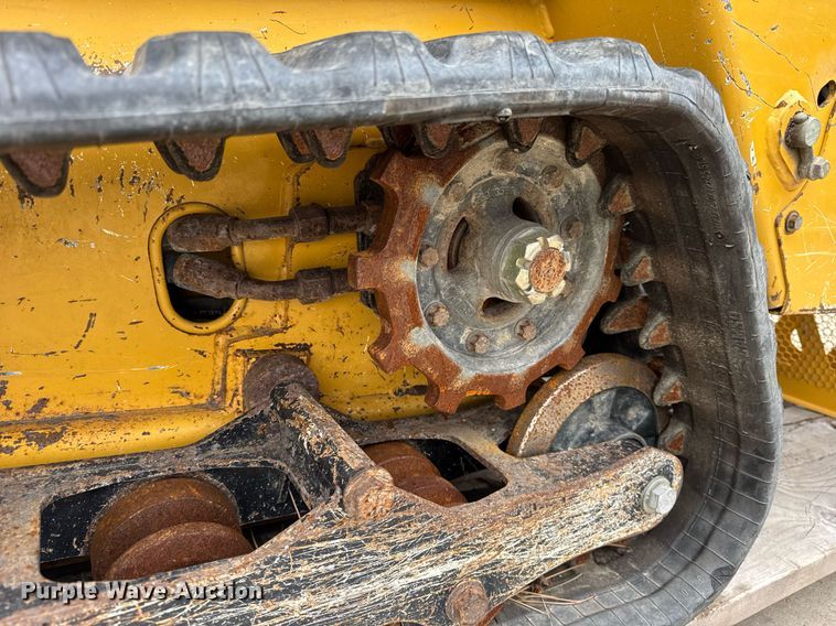 image for item DU3350 2017 Vermeer CTX100 compact utility loader