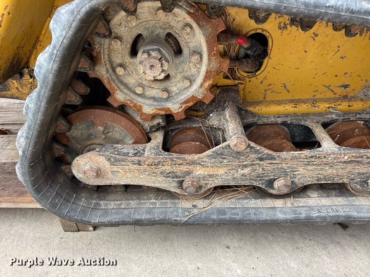 image for item DU3350 2017 Vermeer CTX100 compact utility loader