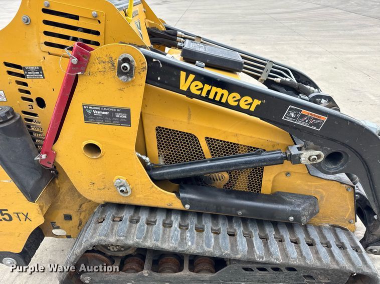 image for item DU3353 2020 Vermeer S925TX compact utility loader