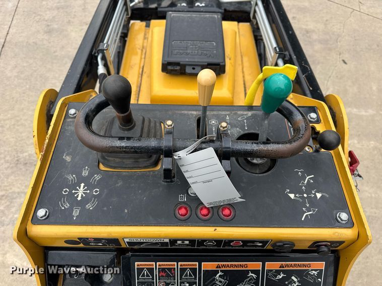 image for item DU3353 2020 Vermeer S925TX compact utility loader