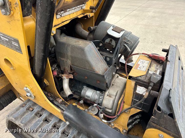 image for item DU3353 2020 Vermeer S925TX compact utility loader