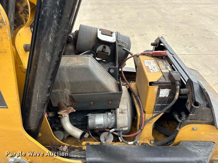 image for item DU3353 2020 Vermeer S925TX compact utility loader