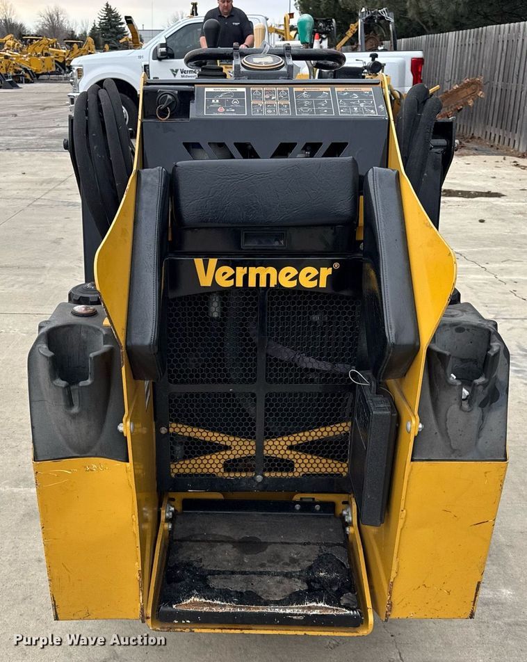 image for item DU3354 2020 Vermeer CTX100 compact utility loader