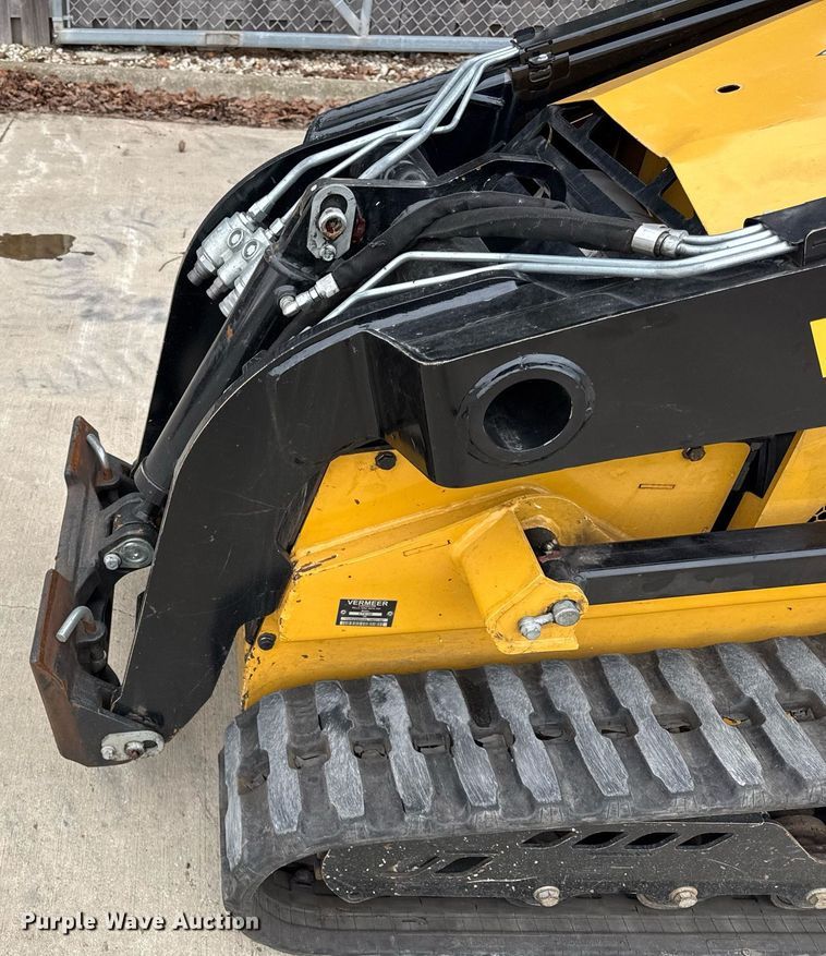 image for item DU3354 2020 Vermeer CTX100 compact utility loader