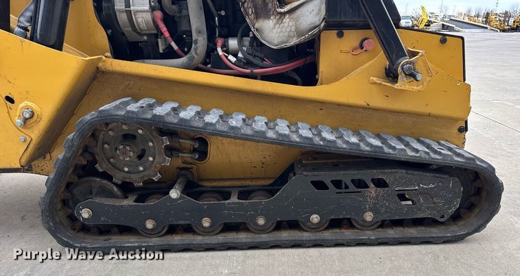 image for item DU3354 2020 Vermeer CTX100 compact utility loader