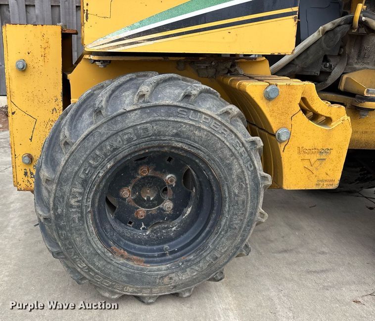 image for item DU3355 2008 Vermeer LM 42 trencher