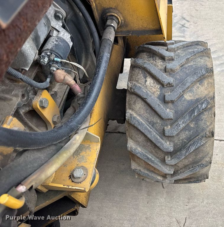 image for item DU3355 2008 Vermeer LM 42 trencher