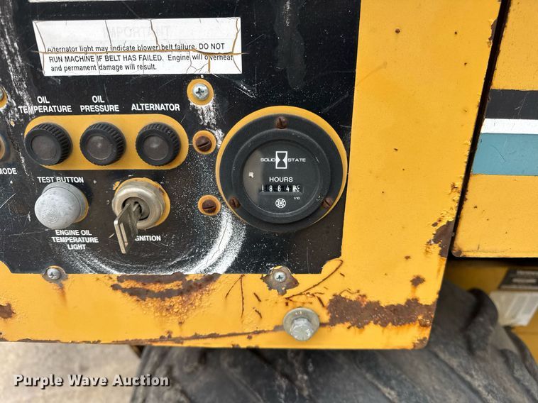 image for item DU3356 2004 Vermeer LM42 trencher