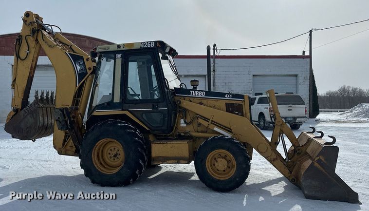 image for item DV0594 1994 Caterpillar 426B backhoe