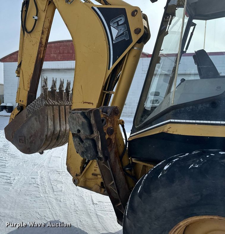 image for item DV0594 1994 Caterpillar 426B backhoe