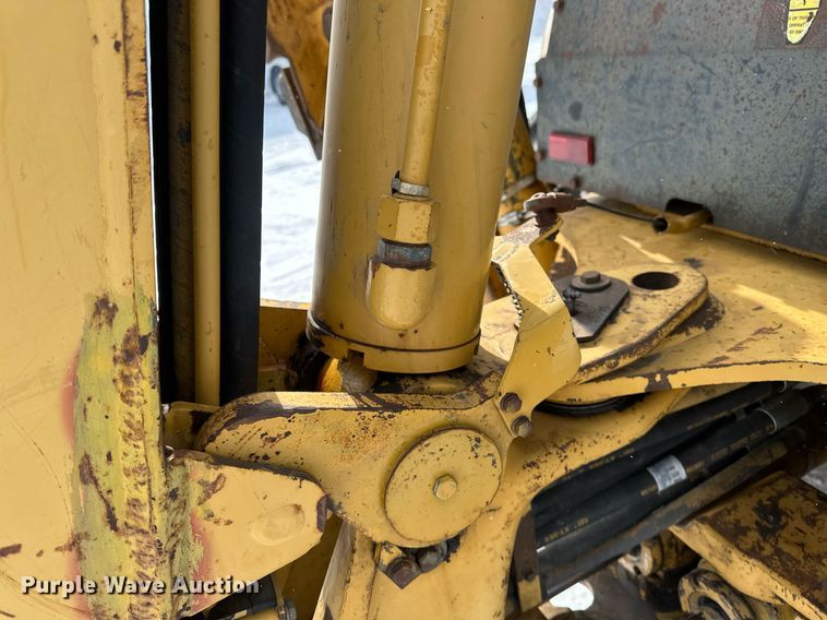 image for item DV0594 1994 Caterpillar 426B backhoe