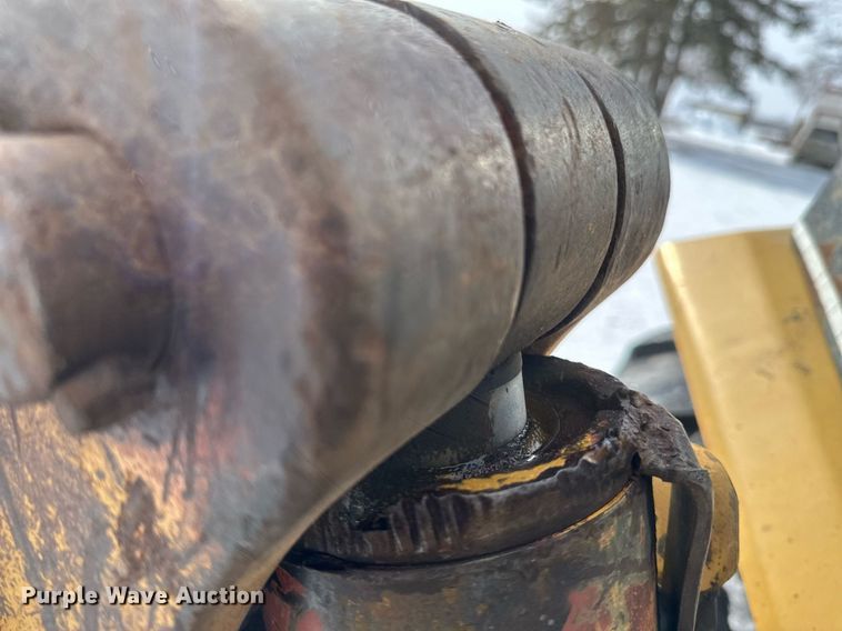 image for item DV0594 1994 Caterpillar 426B backhoe