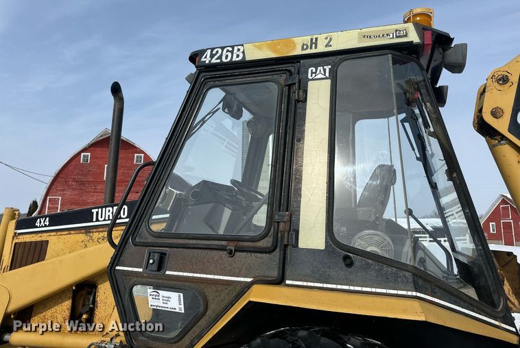image for item DV0594 1994 Caterpillar 426B backhoe