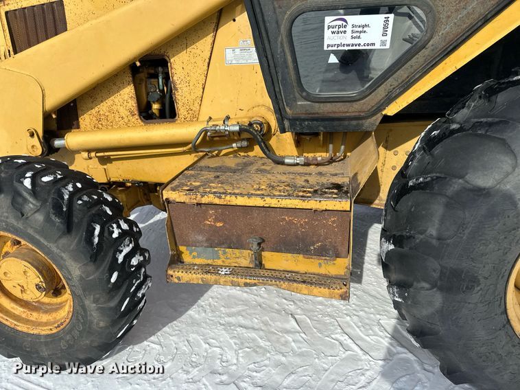 image for item DV0594 1994 Caterpillar 426B backhoe