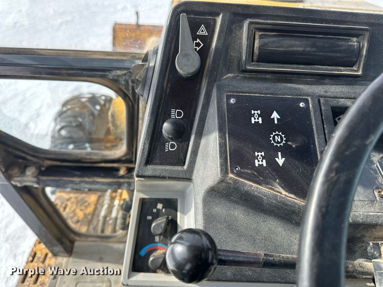 image for item DV0594 1994 Caterpillar 426B backhoe