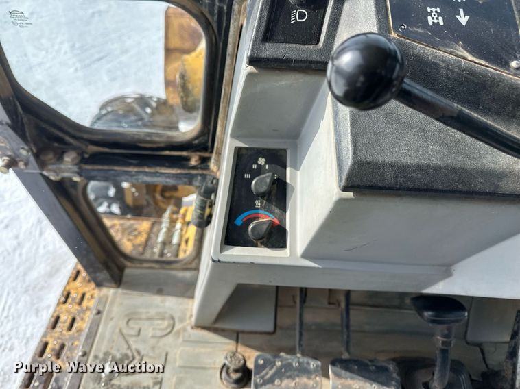 image for item DV0594 1994 Caterpillar 426B backhoe