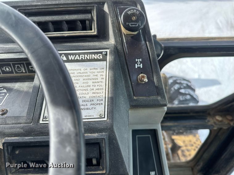 image for item DV0594 1994 Caterpillar 426B backhoe