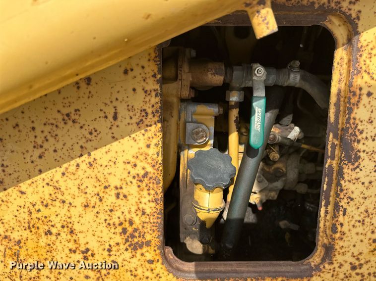 image for item DV0594 1994 Caterpillar 426B backhoe