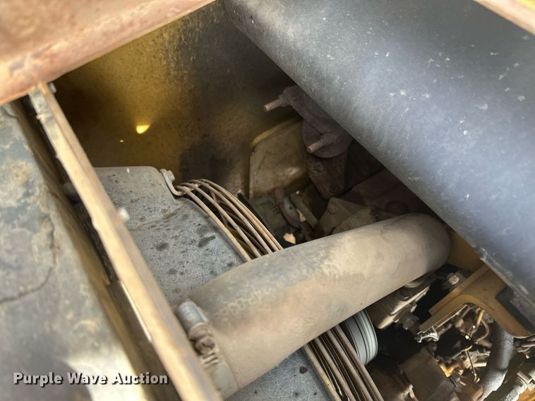 image for item DV0594 1994 Caterpillar 426B backhoe