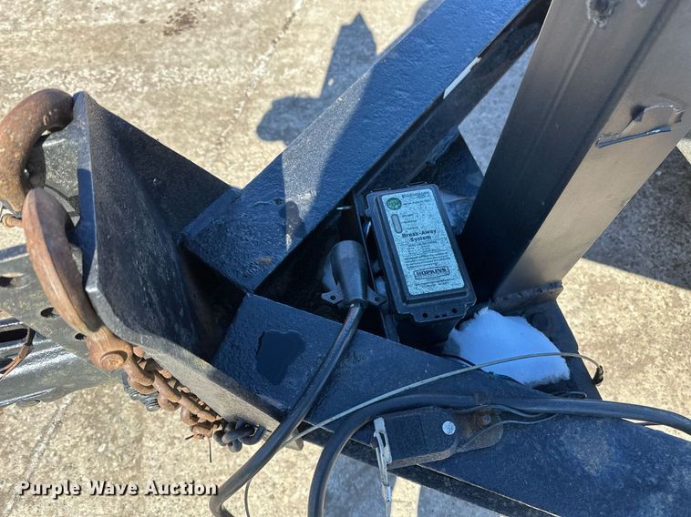 image for item DV0597 2004 Towmaster equipment trailer