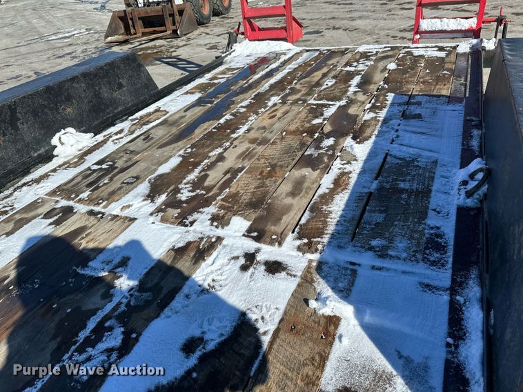 image for item DV0597 2004 Towmaster equipment trailer