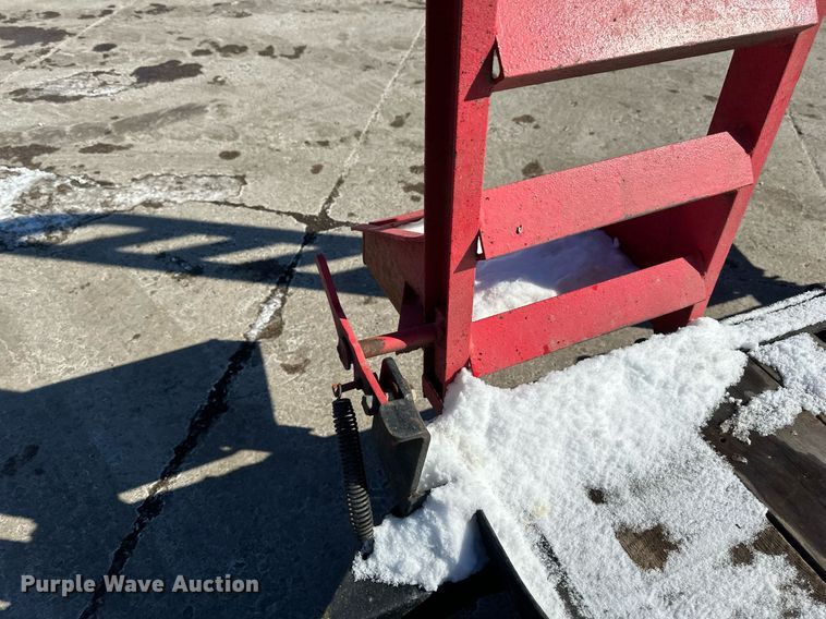 image for item DV0597 2004 Towmaster equipment trailer