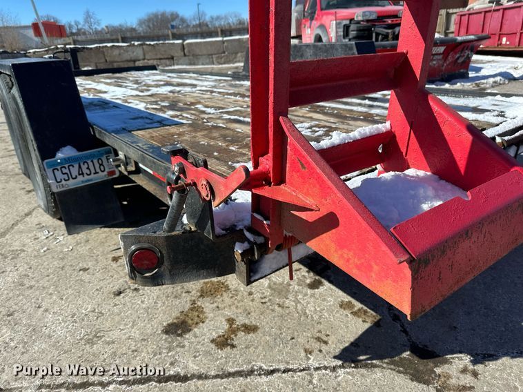 image for item DV0597 2004 Towmaster equipment trailer