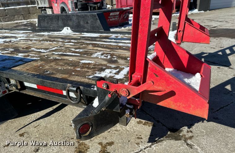 image for item DV0597 2004 Towmaster equipment trailer