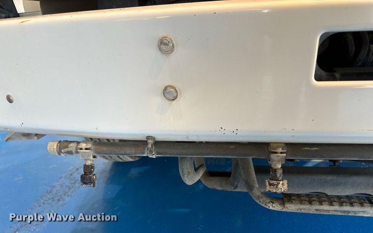 image for item DV0598 2002 Sterling SC8000 street sweeper truck