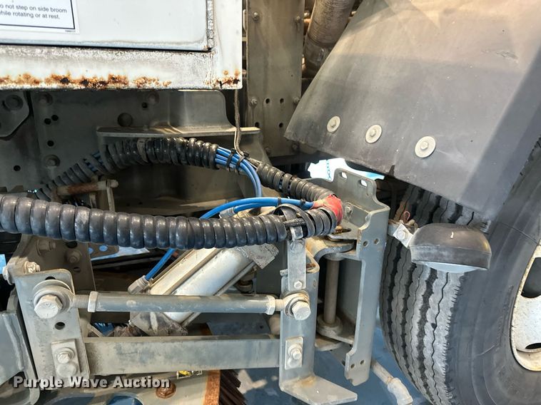 image for item DV0598 2002 Sterling SC8000 street sweeper truck