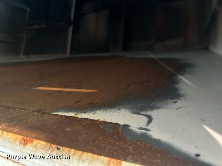 image for item DV0598 2002 Sterling SC8000 street sweeper truck