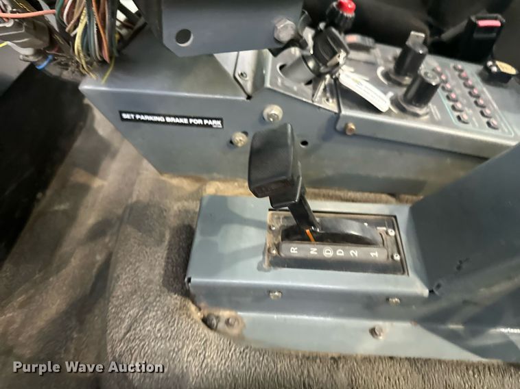 image for item DV0598 2002 Sterling SC8000 street sweeper truck