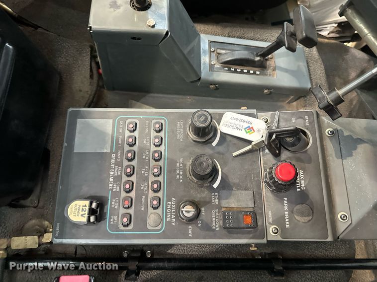 image for item DV0598 2002 Sterling SC8000 street sweeper truck