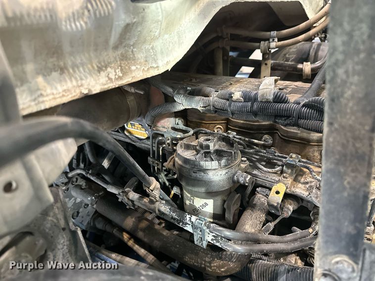 image for item DV0598 2002 Sterling SC8000 street sweeper truck