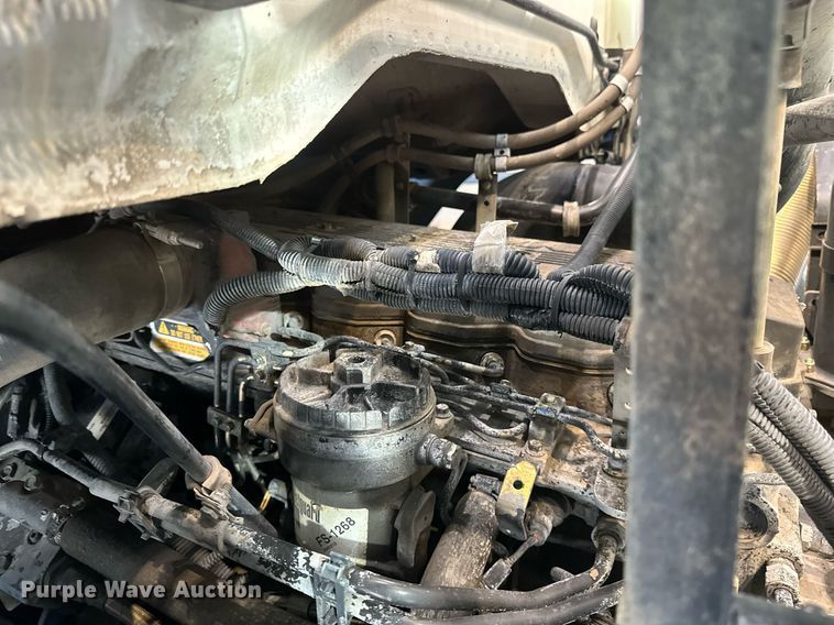 image for item DV0598 2002 Sterling SC8000 street sweeper truck