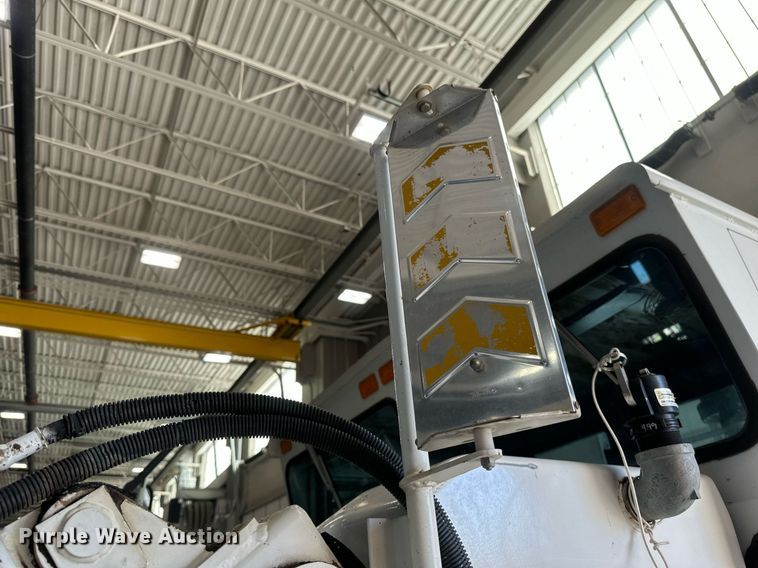 image for item DV0599 Athey 3WS Mobil Sweeper street sweeper