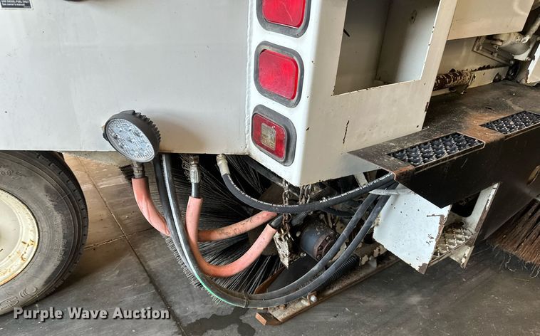 image for item DV0599 Athey 3WS Mobil Sweeper street sweeper