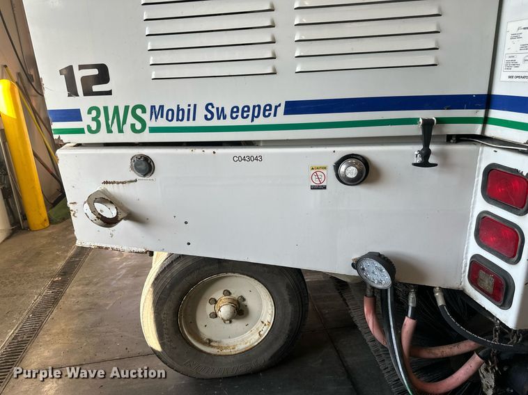 image for item DV0599 Athey 3WS Mobil Sweeper street sweeper