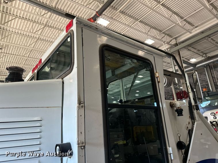 image for item DV0599 Athey 3WS Mobil Sweeper street sweeper