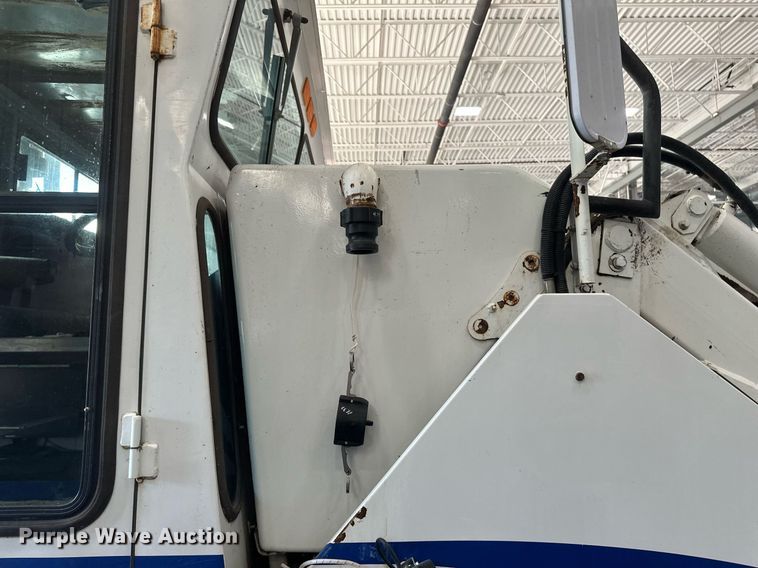 image for item DV0599 Athey 3WS Mobil Sweeper street sweeper