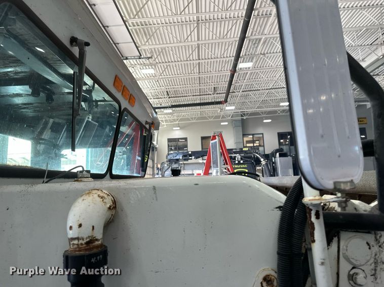 image for item DV0599 Athey 3WS Mobil Sweeper street sweeper