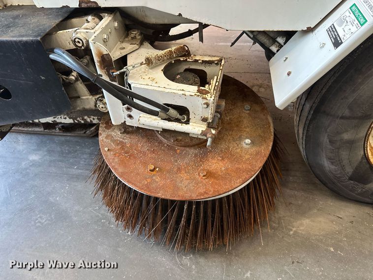 image for item DV0599 Athey 3WS Mobil Sweeper street sweeper