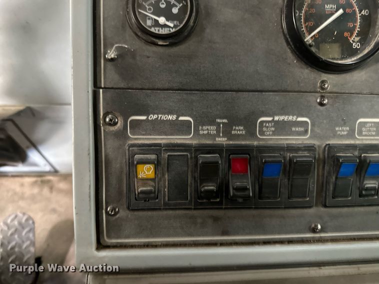 image for item DV0599 Athey 3WS Mobil Sweeper street sweeper