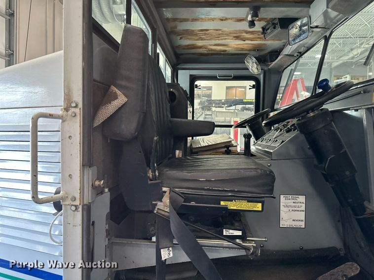 image for item DV0599 Athey 3WS Mobil Sweeper street sweeper