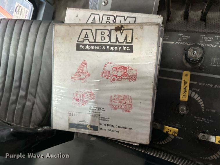 image for item DV0599 Athey 3WS Mobil Sweeper street sweeper