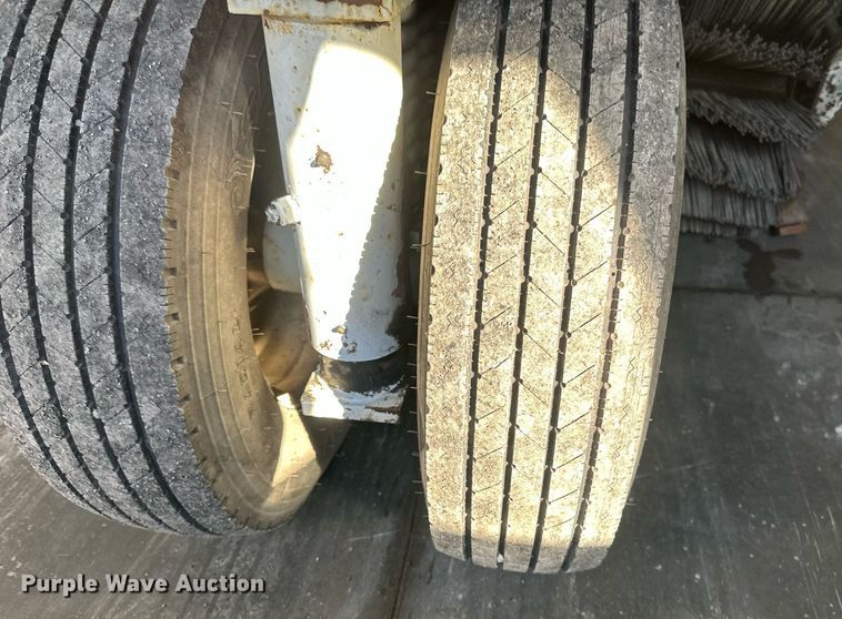 image for item DV0599 Athey 3WS Mobil Sweeper street sweeper