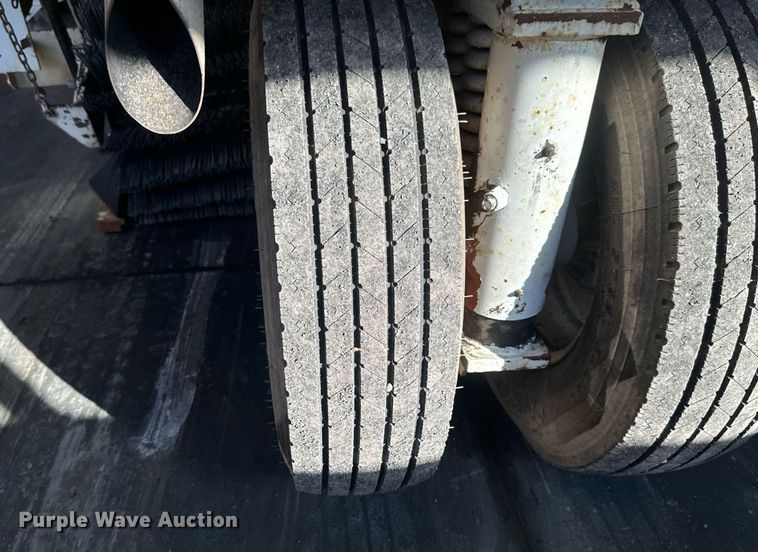 image for item DV0599 Athey 3WS Mobil Sweeper street sweeper